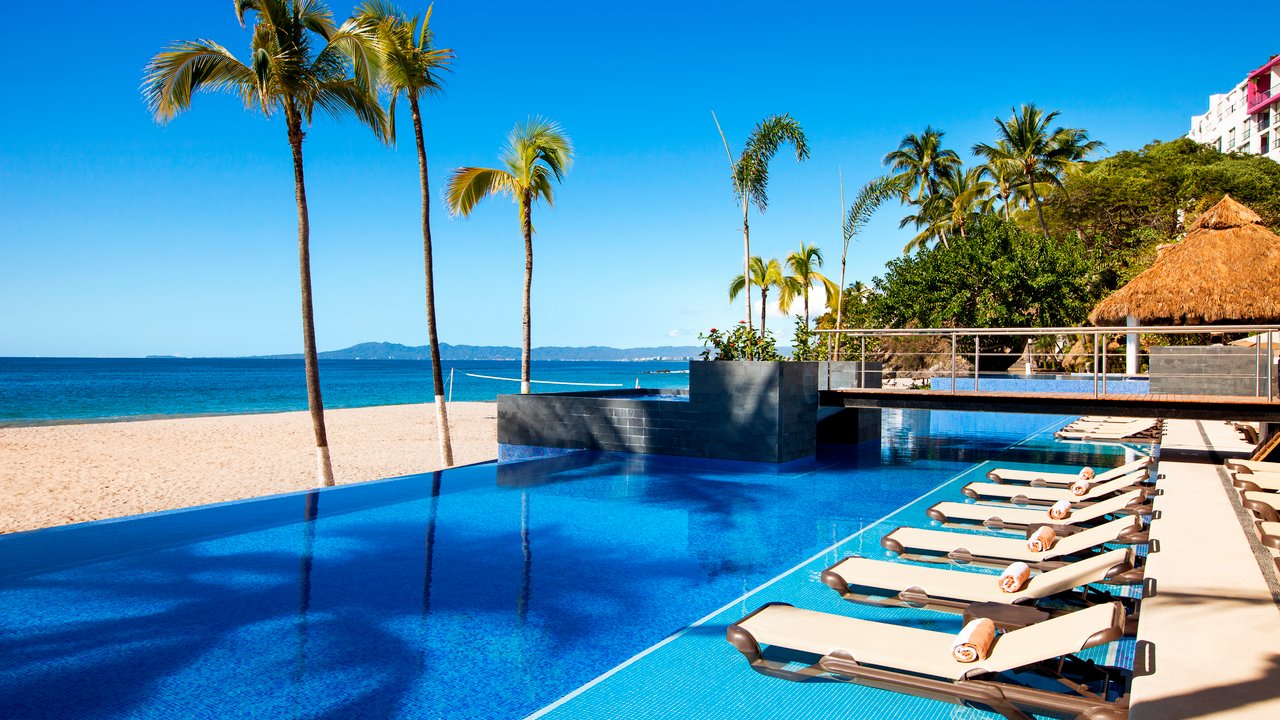 Hyatt Ziva Puerto Vallarta Pool