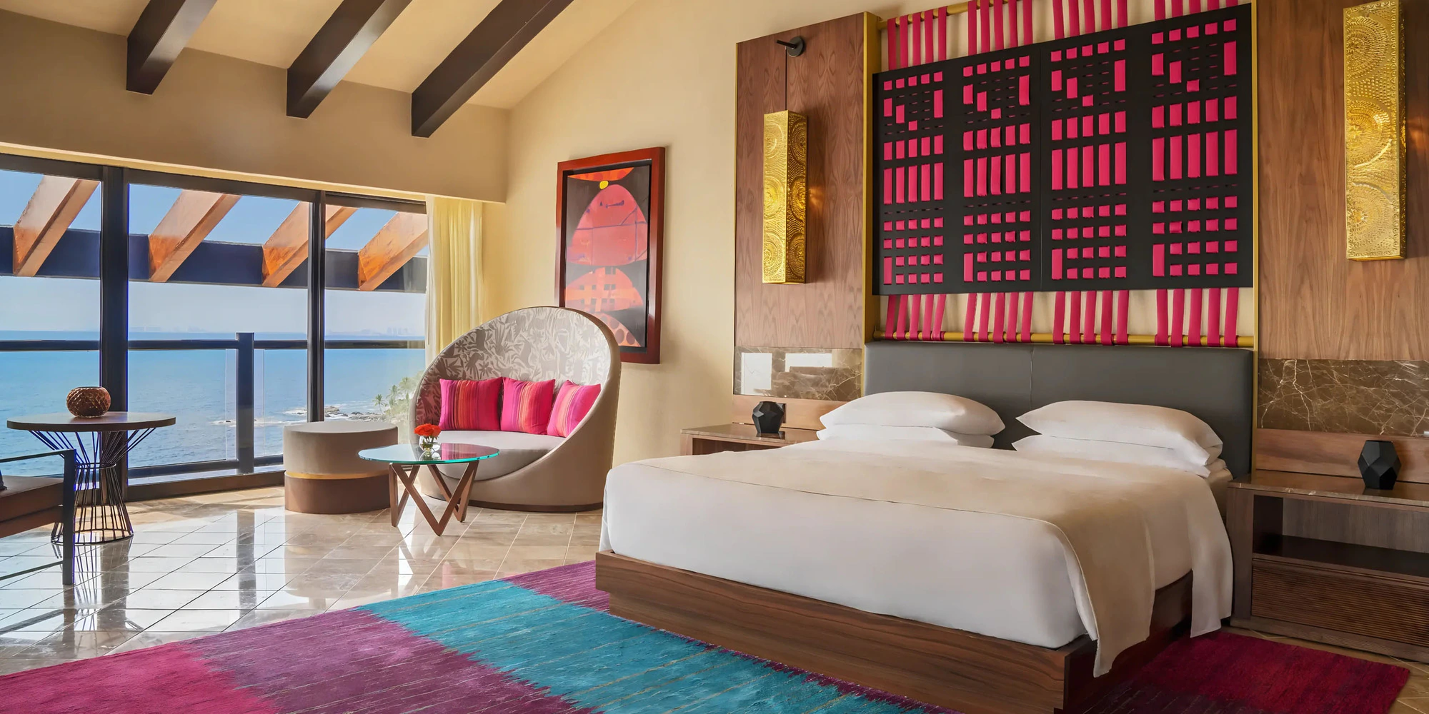 Hyatt Ziva Puerto Vallarta Presidential Suite Bed 2000X1000